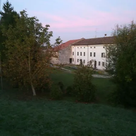 Corte Cascine Farm stay *